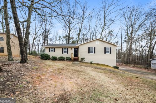 5885 S Quail Dr, Douglasville, GA, 30135-3817 | Card Image
