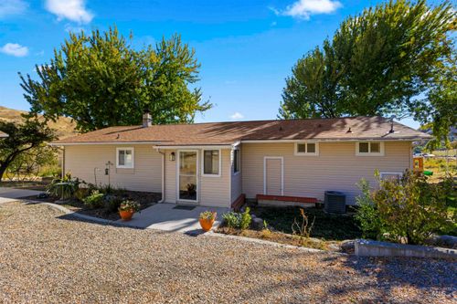 26 Watson Ln, Horseshoe Bend, ID, 83629-8074 | Card Image