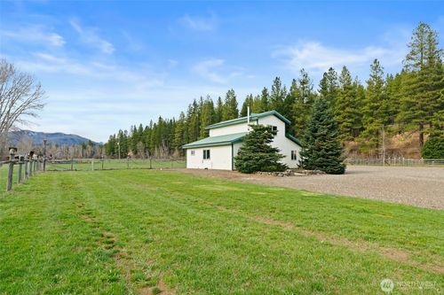 71 Middle Fork Ln, Cle Elum, WA, 98922-8848 | Card Image
