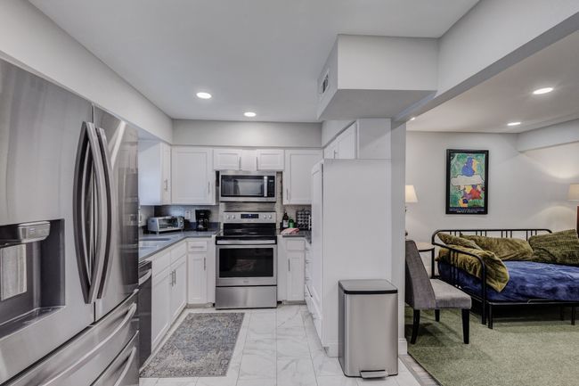 APT-236 - 5818 E University Blvd, Condo with 2 bedrooms, 2 bathrooms and null parking in Dallas TX | Image 11