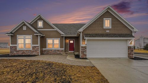 17110 Country Dr, Manchester, MI, 48158-9309 | Card Image