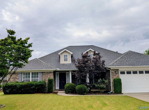 102 Kilburn Cir, Madison, AL, 35758-4211 | Card Image