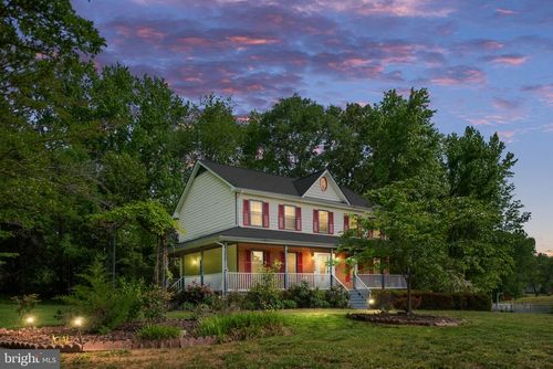 8207 Colise Ln, SPOTSYLVANIA, VA, 22553-9155 | Card Image
