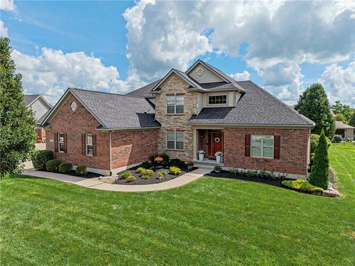 2054 Stablehand Dr, Washingtn Twp, OH, 45458-9742 | Card Image