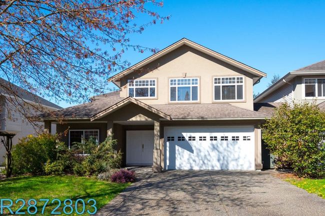 12791 228 A Street, Home with 5 bedrooms, 2 bathrooms and 4 parking in Maple Ridge BC | Image 3