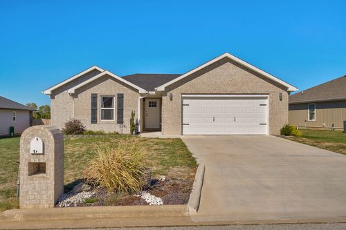 225 Kori Ct, Mount Vernon, MO, 65712-9591 | Card Image
