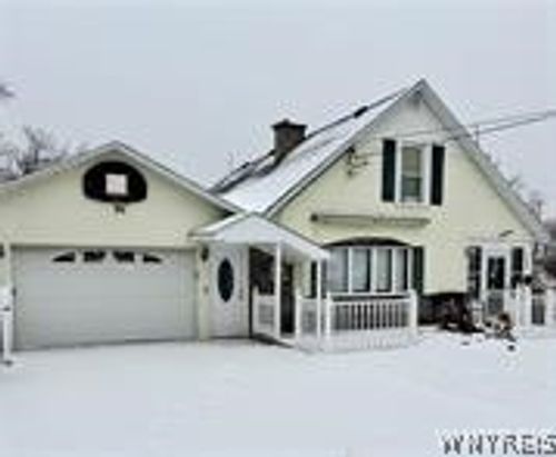 490 Ridge St, Lewiston, NY, 14092-1206 | Card Image