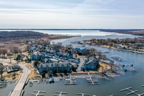 108-5375 Mariners Cove Drive, Westport, WI, 53704 | Card Image