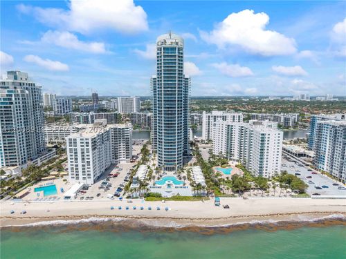 2705-3101 S Ocean Dr, Hollywood, FL, 33019-2892 | Card Image