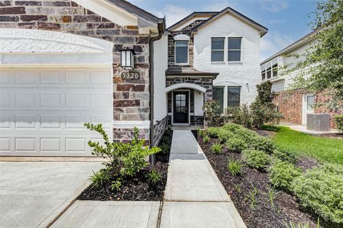 5320 Latigo Ct, Alvin, TX, 77511-1557 | Card Image