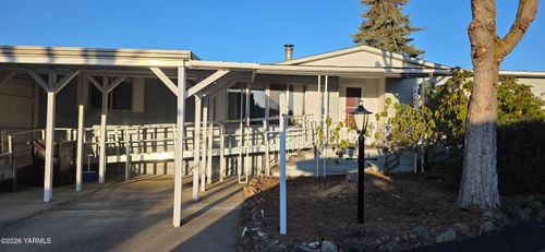 unit-90-8301 Tieton Dr, Yakima, WA, 98908-1436 | Card Image