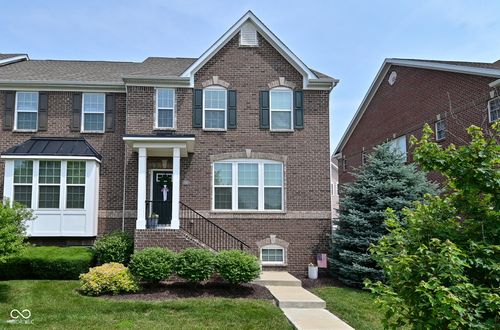 13616 Whitten Dr N, Fishers, IN, 46037-6285 | Card Image