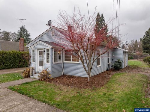 1151 Sw Levens St, Dallas, OR, 97338-2266 | Card Image