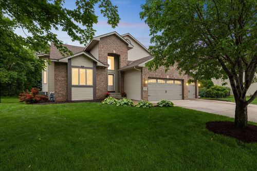 10353 Yates Dr N, Brooklyn Park, MN, 55443-2193 | Card Image