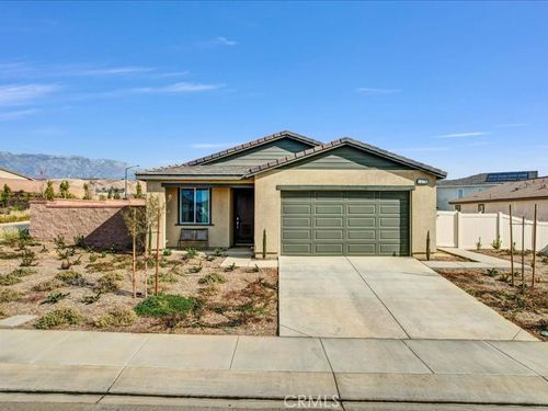 1474 Hummingbird Way, Banning, CA, 92220-7206 | Card Image