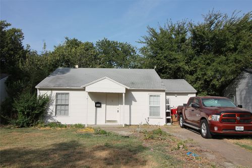 5020 Cedar Hill Rd, Fort Worth, TX, 76116-8912 | Card Image