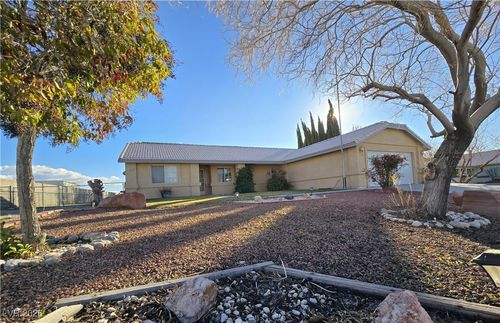 5941 Doubletree Rd, Pahrump, NV, 89061-8277 | Card Image