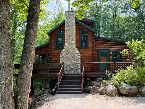 34835 State Highway 13, Bayfield, WI, 54814-2700 | Card Image