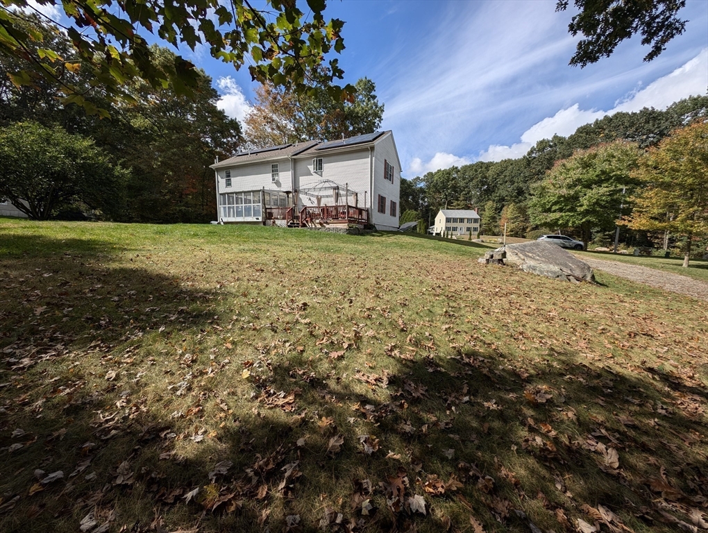 Burns Ln, Charlton, MA 01507