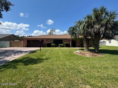 1308 Wandering Oaks Dr, Ormond Beach, FL, 32174-3948 | Card Image