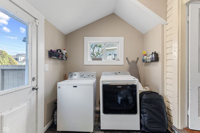 616 Hutchins Ave, House other with 2 bedrooms, 1 bathrooms and null parking in Columbus IN | Image 23