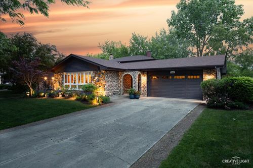 164 Scully Dr, Schaumburg, IL, 60193-1660 | Card Image