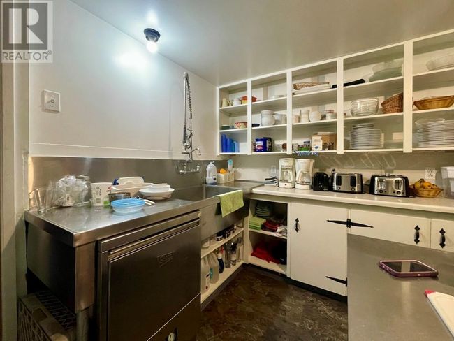 3483 Highway 95, House other with 10 bedrooms, 8 bathrooms and 20 parking in Parson BC | Image 6