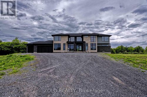 3230 Greenland Road, Ottawa, ON, K0A1T0 | Card Image