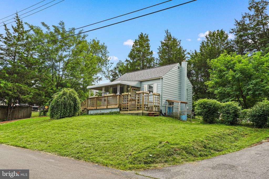 Residential in LINTHICUM HEIGHTS 2