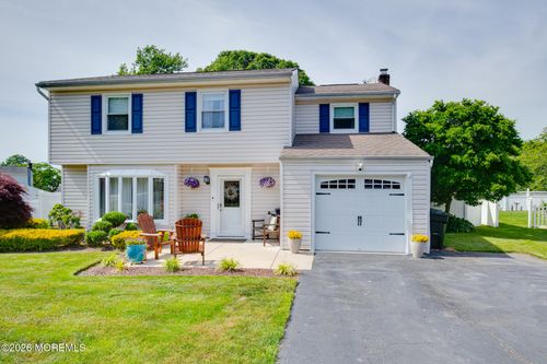 41 Moak Dr, Hazlet, NJ, 07730-1442 | Card Image