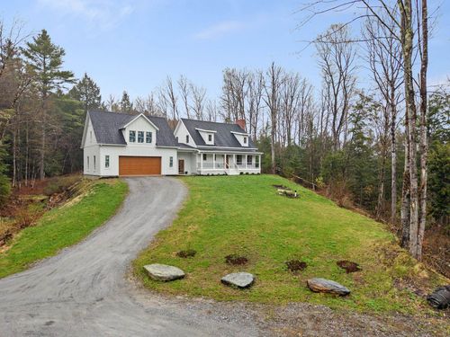 163 E Countryside Rd, Waterbury, VT, 05676-4491 | Card Image