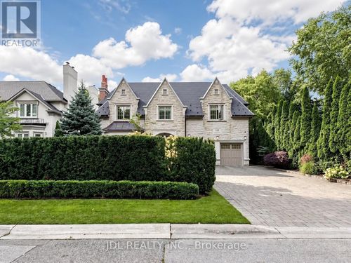 105 Arjay Crescent, Toronto (Bridle Path-Sunnybrook-York Mills), ON, M2L1C6 | Card Image