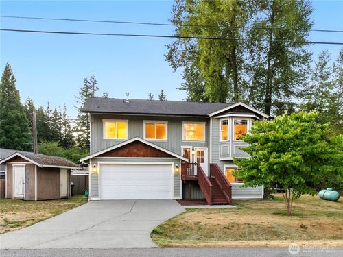 1107 129th Pl Nw, Tulalip, WA, 98271-7057 | Card Image