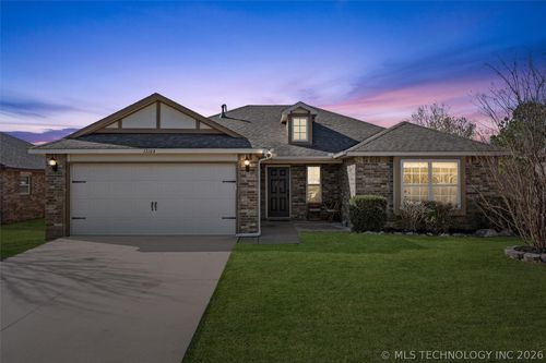 13104 E 133rd St N, Collinsville, OK, 74021-3839 | Card Image