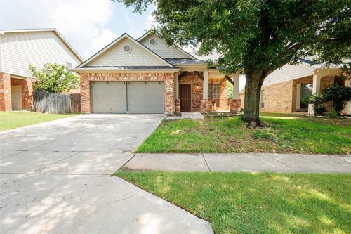 10844 Hawks Landing Road, Fort Worth, TX, 76052 | Card Image