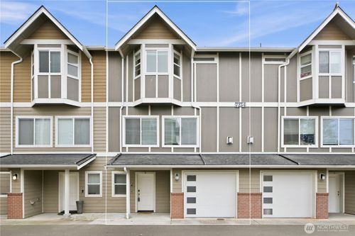 b-7234 212th St Sw, Edmonds, WA, 98026-7756 | Card Image
