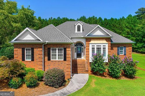 685 Melody Ln, Hartwell, GA, 30643-4251 | Card Image