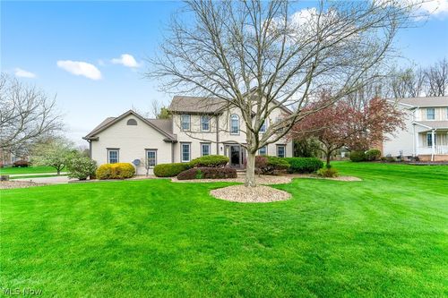98 Jade Circle, Canfield, OH, 44406 | Card Image