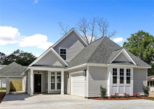 340 S 9th St, Ponchatoula, LA, 70454-3706 | Card Image