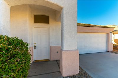 3329 Cotswold Street, House other with 3 bedrooms, 2 bathrooms and null parking in Las Vegas NV | Image 2