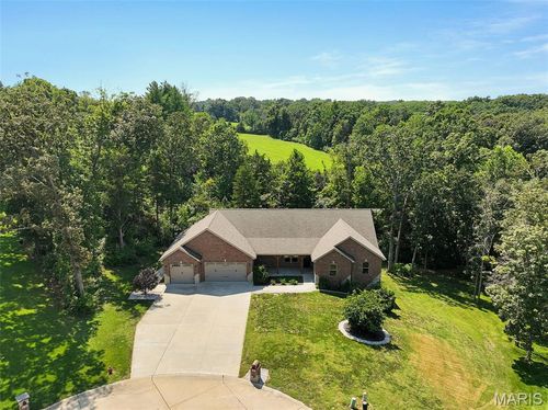121 Cherry Hills Ct, Washington, MO, 63090-7114 | Card Image