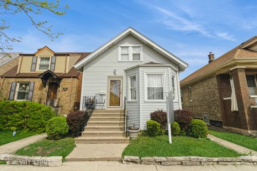 1531 Harvey Ave, Berwyn, IL, 60402-1412 | Card Image