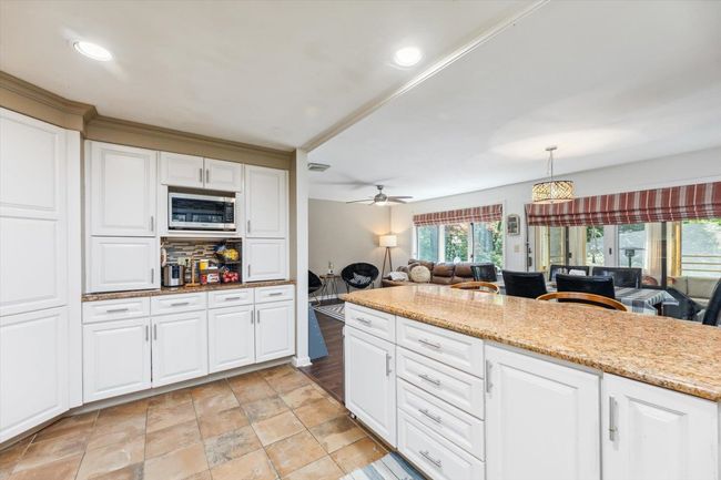 10 Cranberry Rd, House other with 5 bedrooms, 5 bathrooms and null parking in Keene NH | Image 19