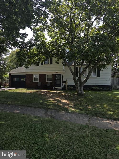 1305 Yellowstone Dr, NEWARK, DE, 19713-3366 | Card Image