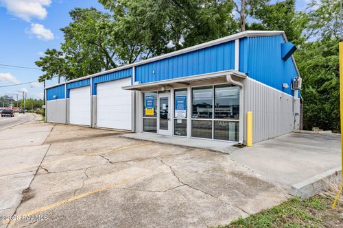 1822 W Pinhook Road, Lafayette, LA, 70508 | Card Image