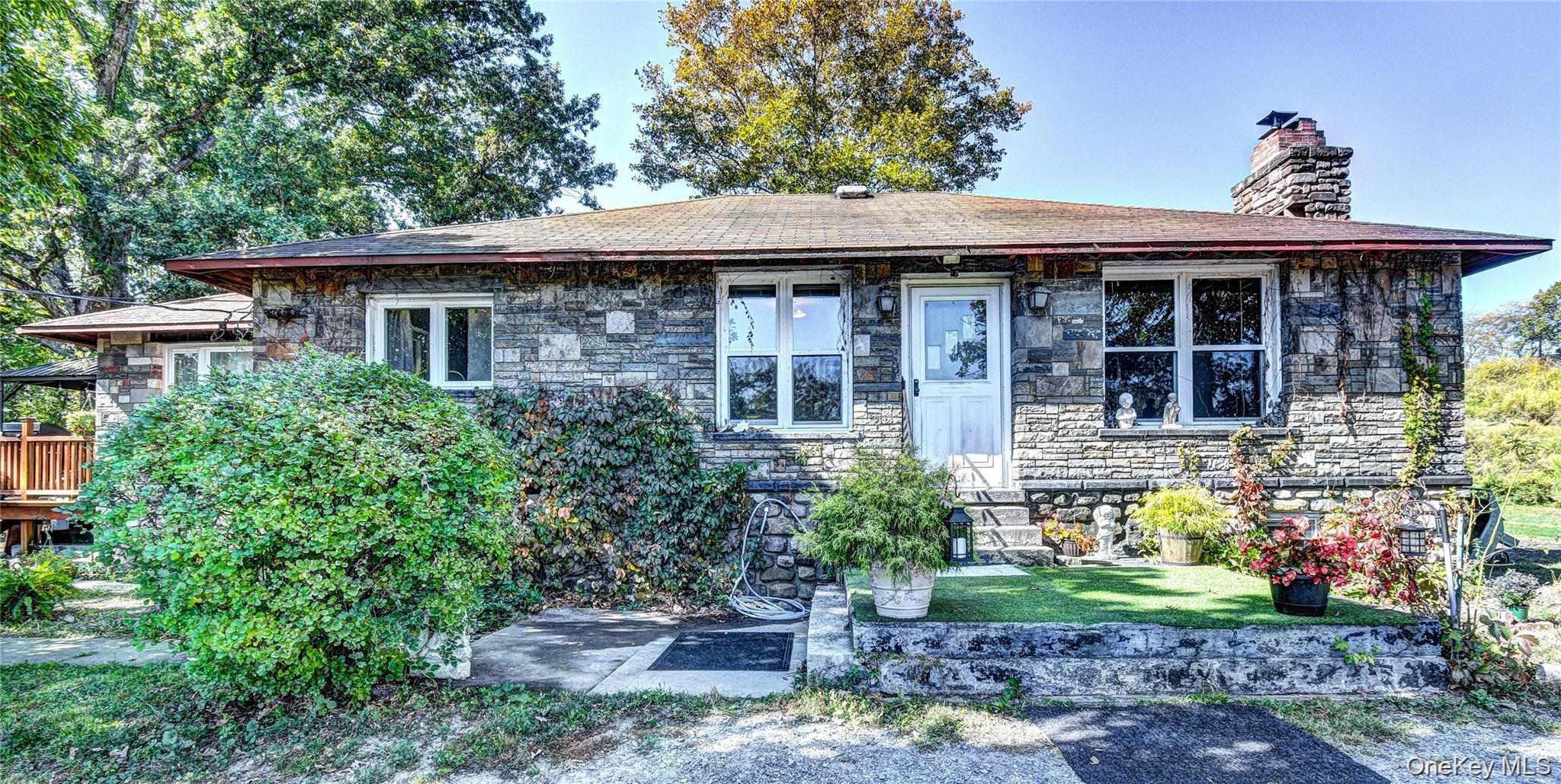 Residential in Newburgh (Town) 3