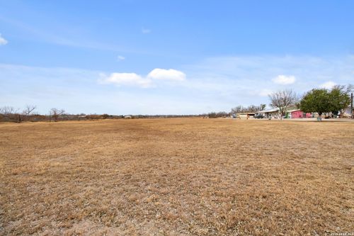 1140 County Road 6710, Natalia, TX, 78059-2723 | Card Image