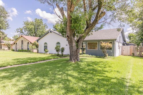 2302 Richwood Dr, Garland, TX, 75044-7170 | Card Image