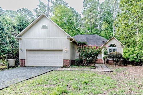 1401 Pennsylvania Ave, Sanford, NC, 27332-7363 | Card Image