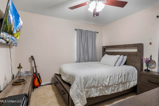 Bedroom | Image 18